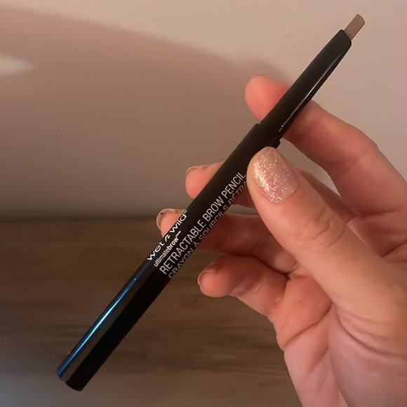 Wet n Wild Retractable Brow Pencil in Taupe + 2 Makeup Brushes - Picture 4 of 5